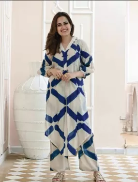 Blue & White Geometric Print Cotton Kurti Pant Set Of 2