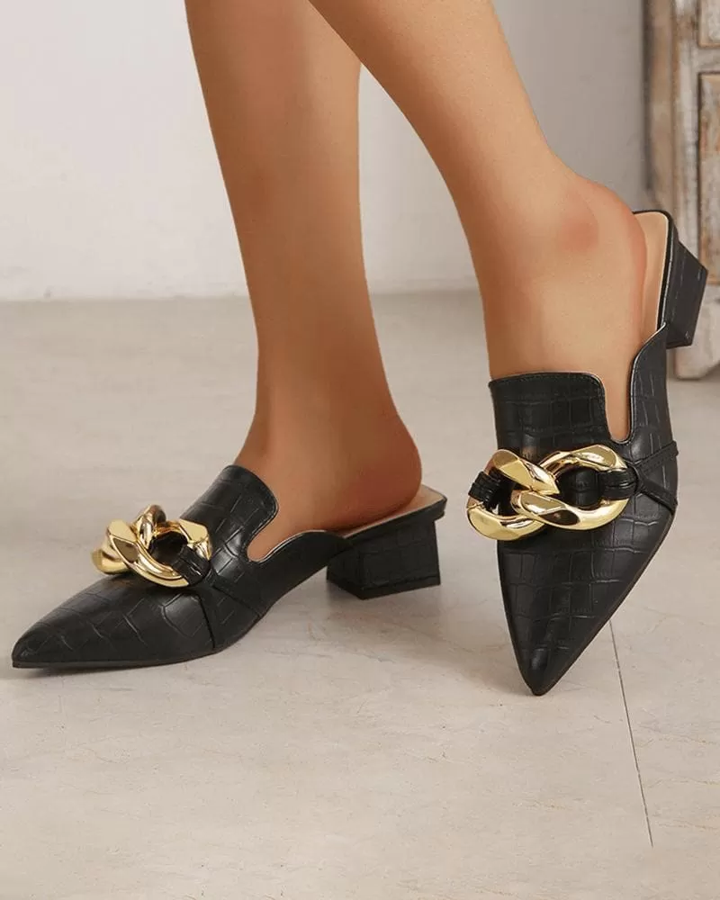 Chic Chain Pointed Toe Flats