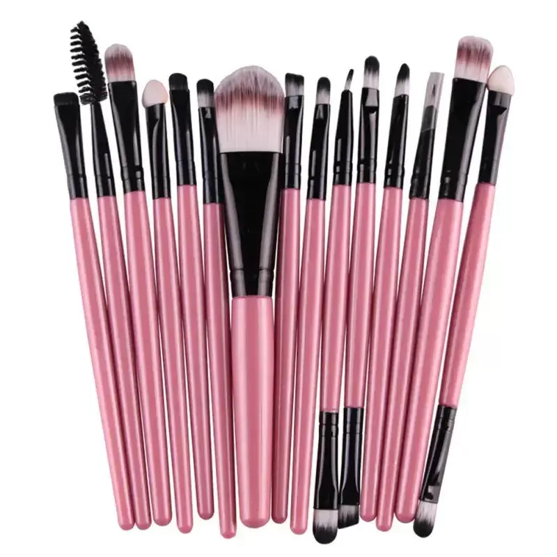 ’Chic Glamour Brushes: Professional Makeup Kit’