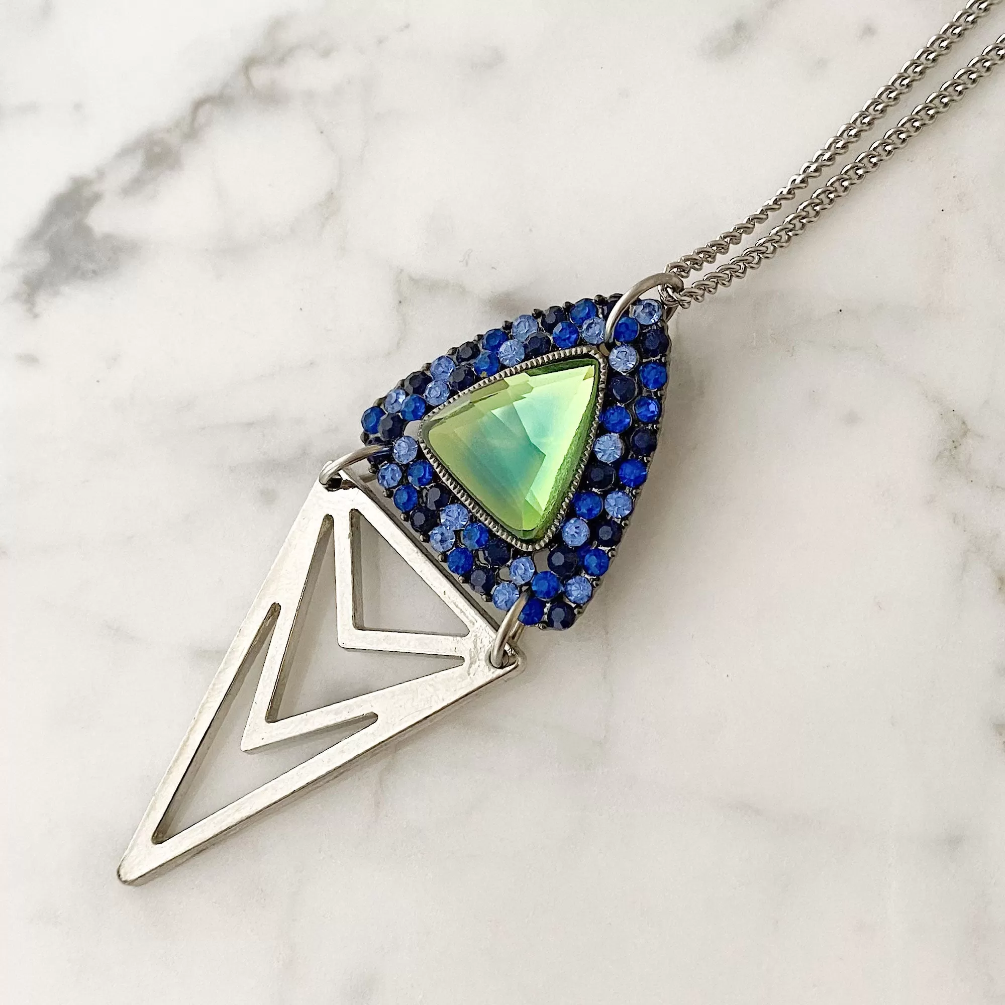 JACQUI blue and green pendant necklace