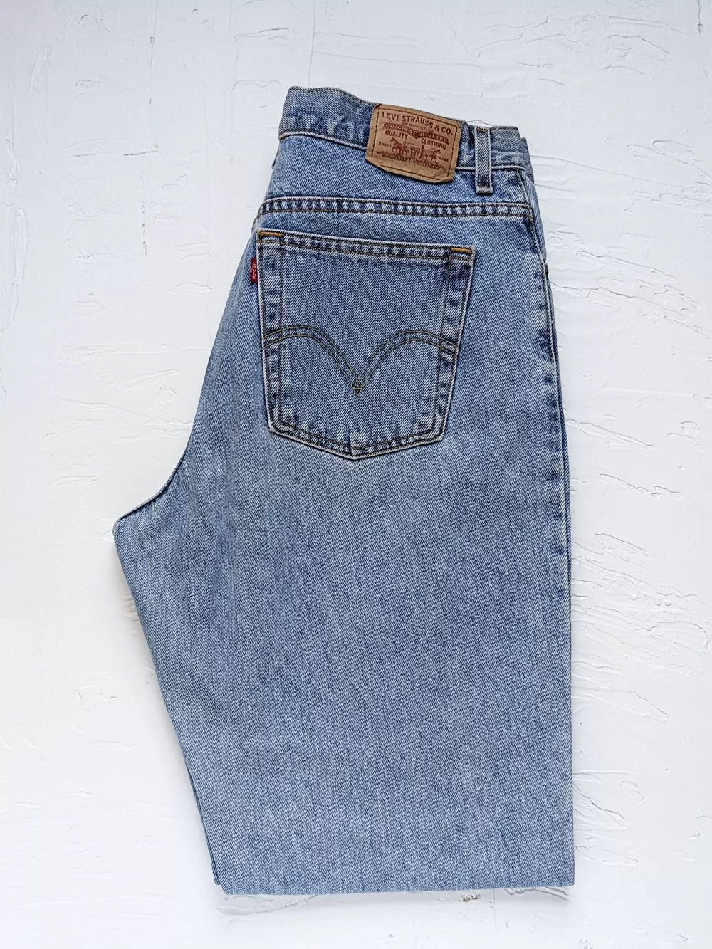 LEVIS 550s Medium Light Wash