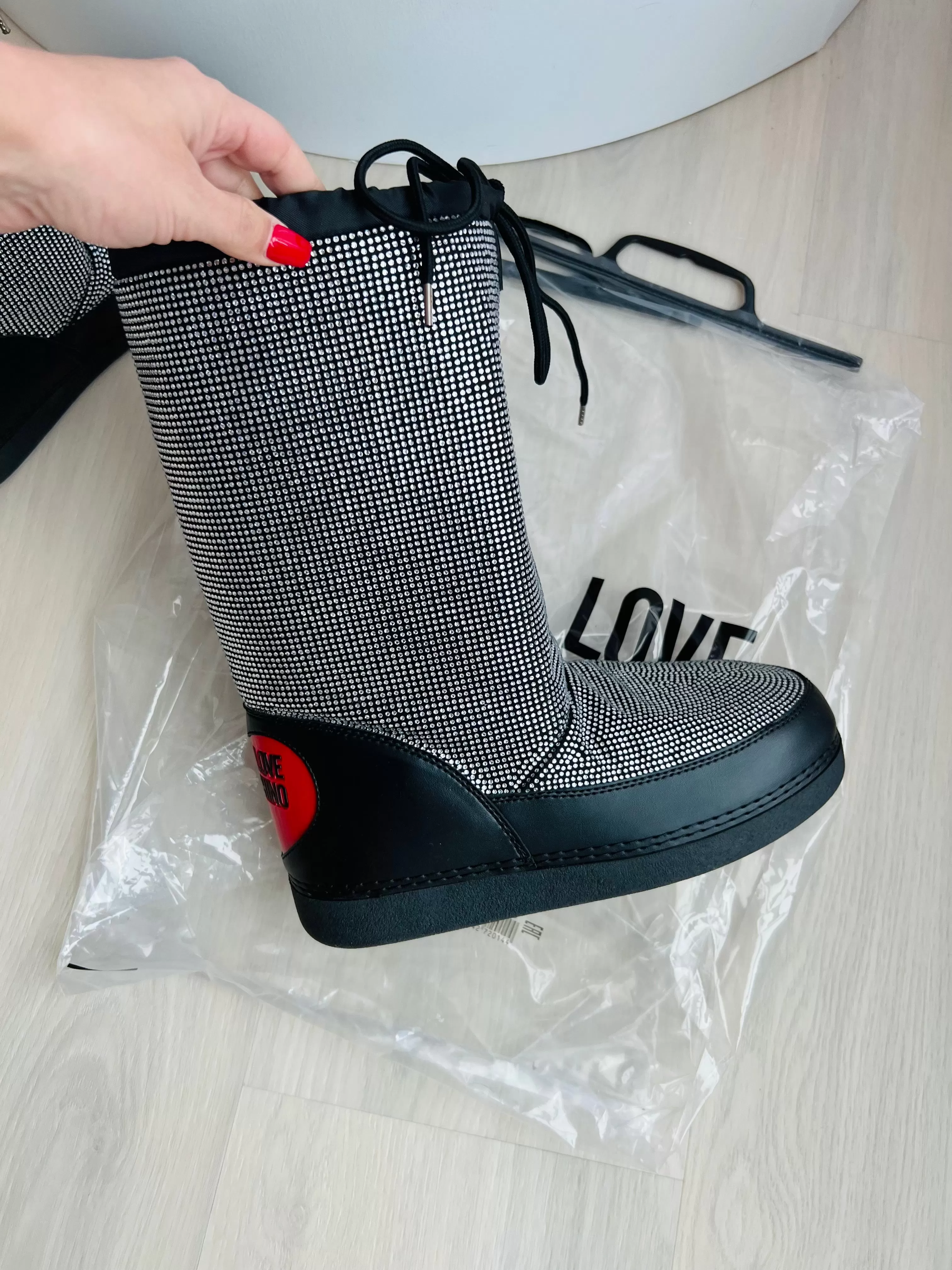 Moschino Moon Boots