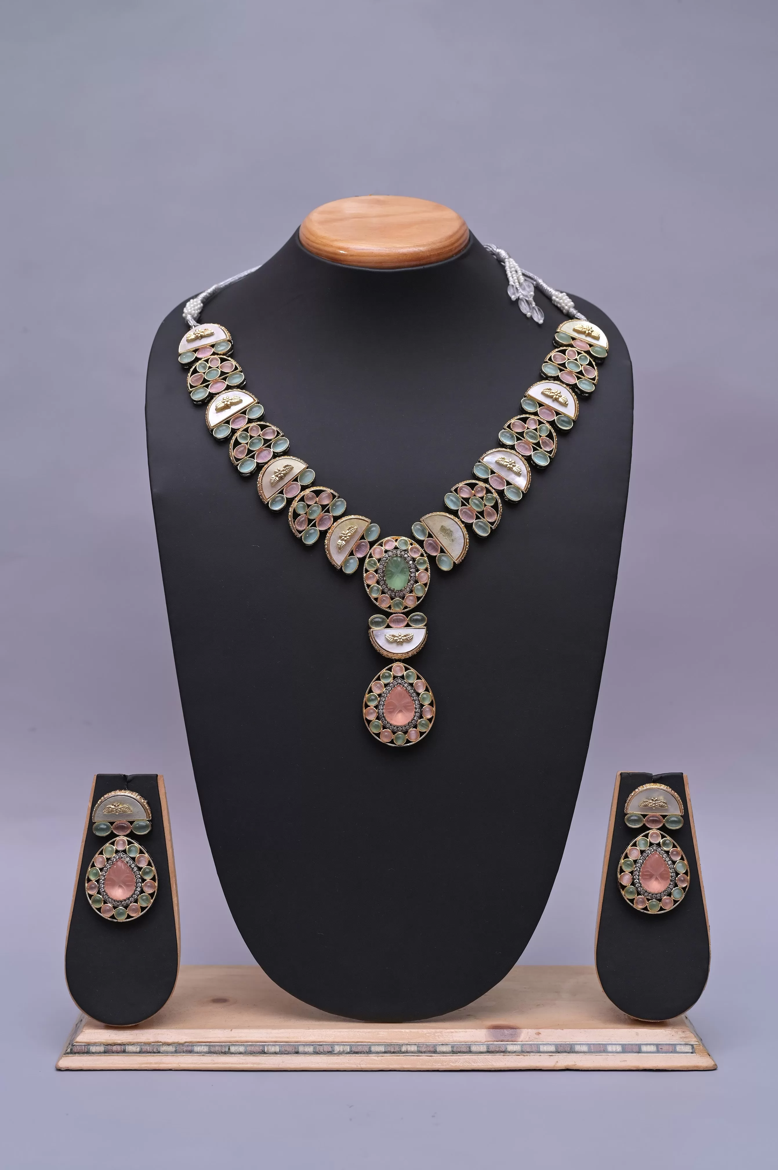 Multicolored Collar Necklace Set with Monalisa Stone Work