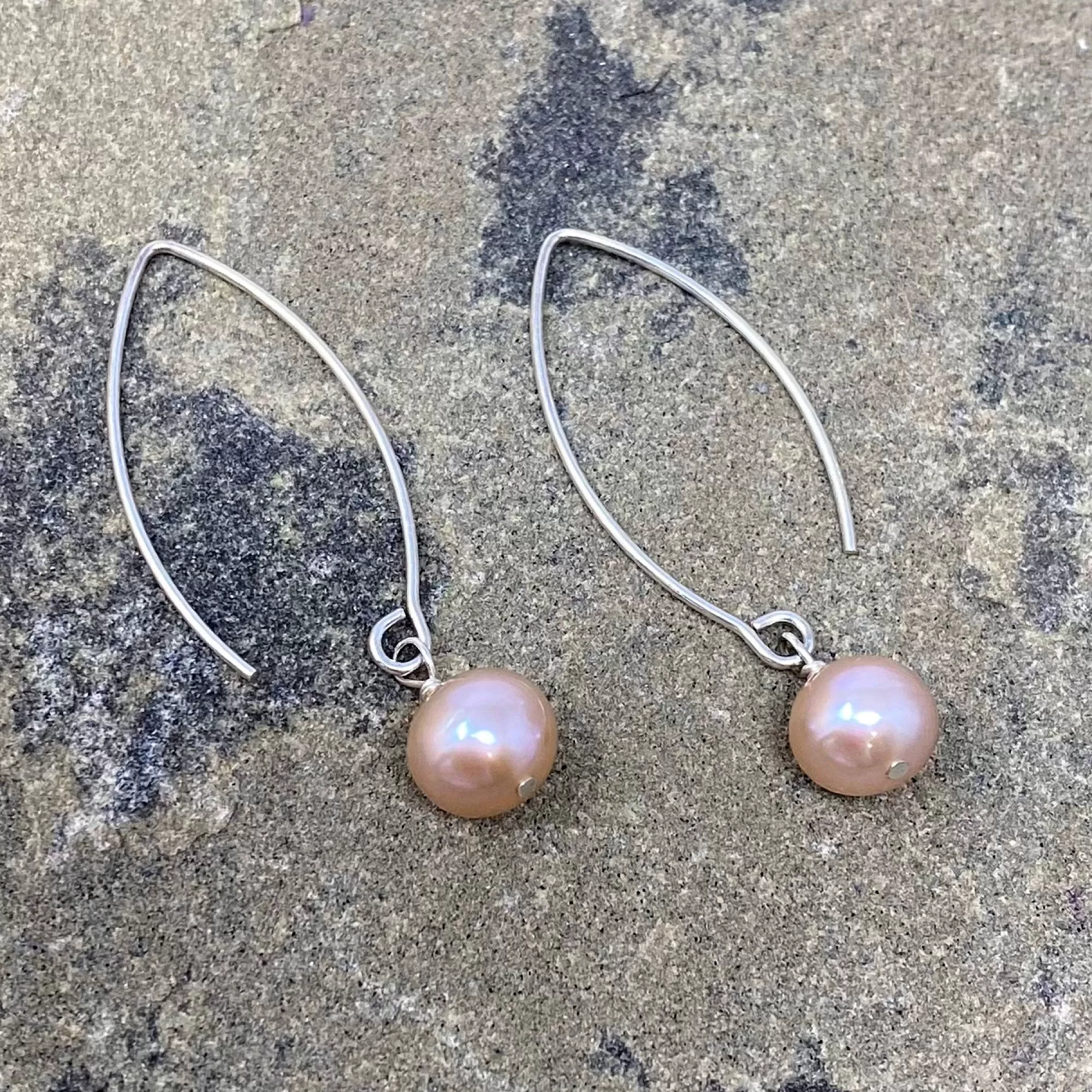 NYAH pink freshwater pearl sterling earrings