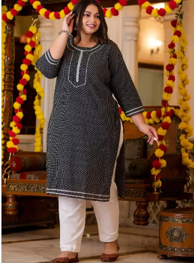 Plus Size Black White Side Slit Straight Kurti