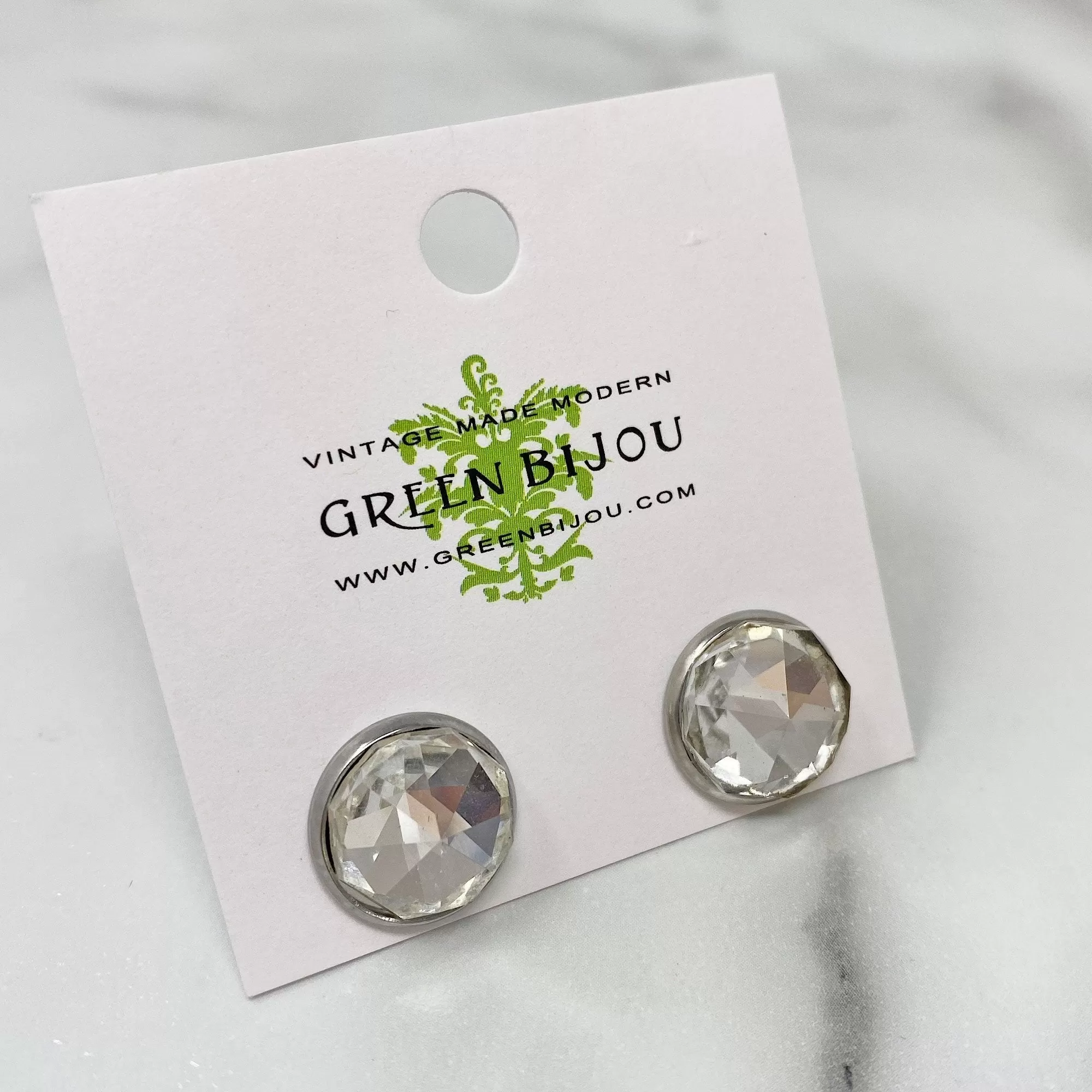 RONA faceted Czech crystal studs